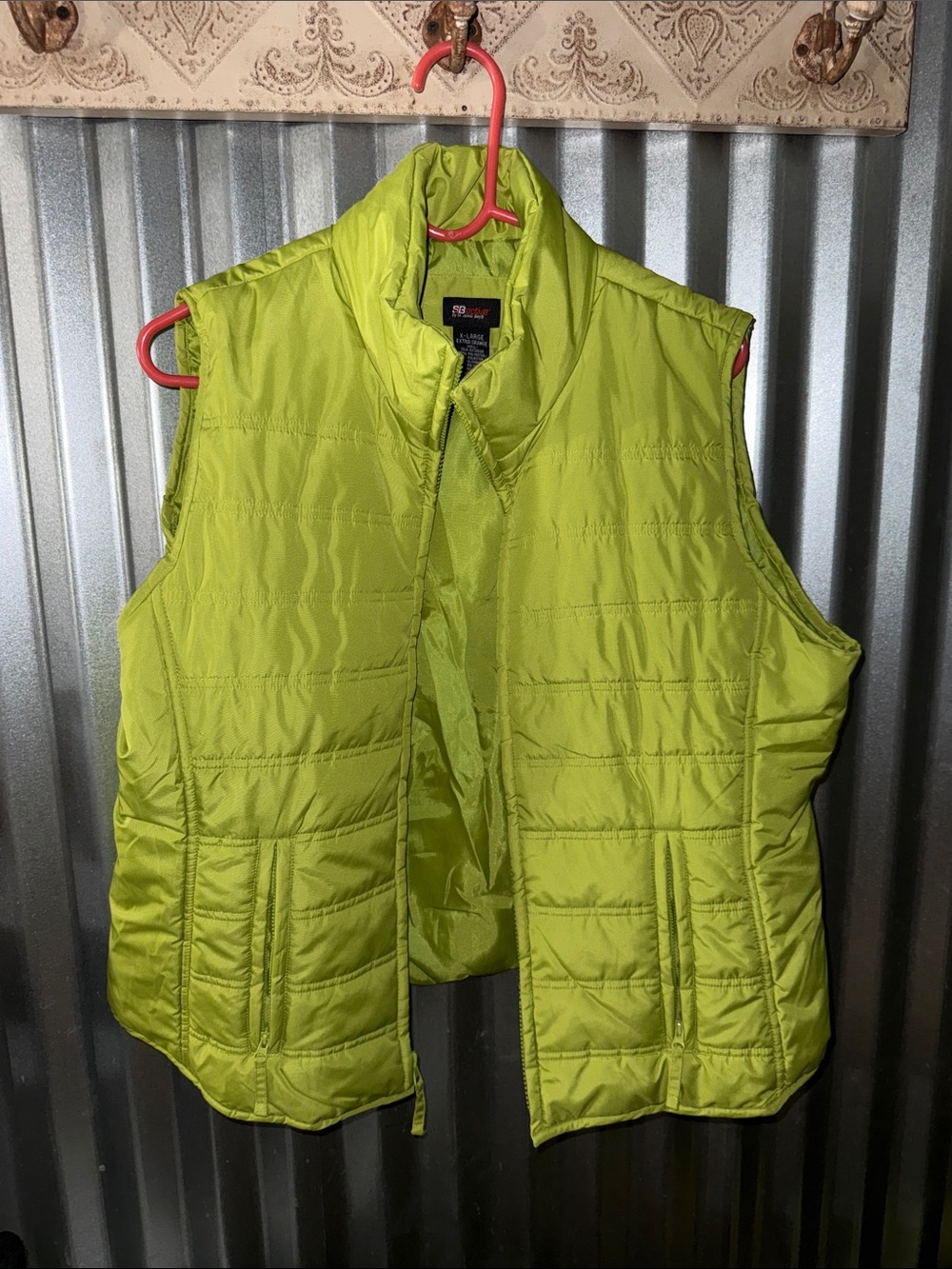 Women's Quilted Lime Vest with Stand Collar